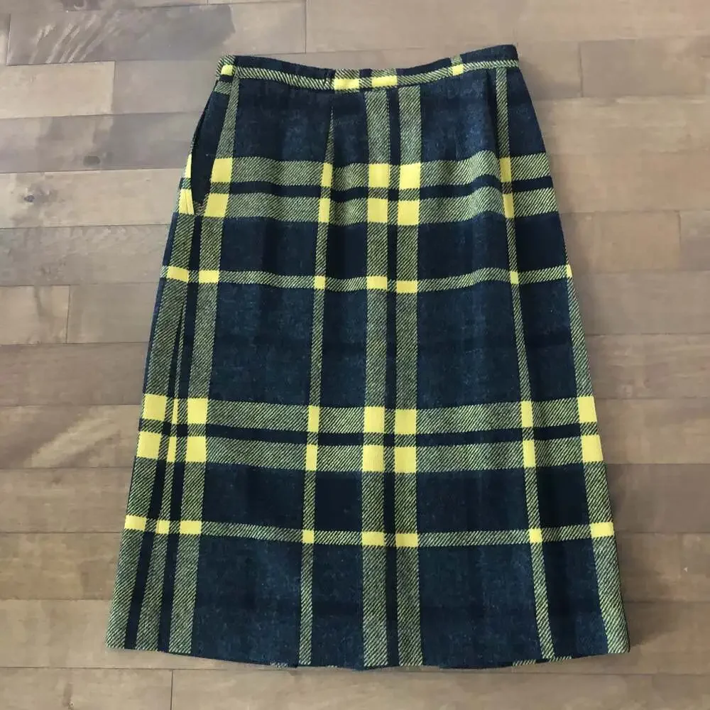 1970s Personal Plaid Wool Pleated Midi Skirt Size 12 w/ Pockets  medium